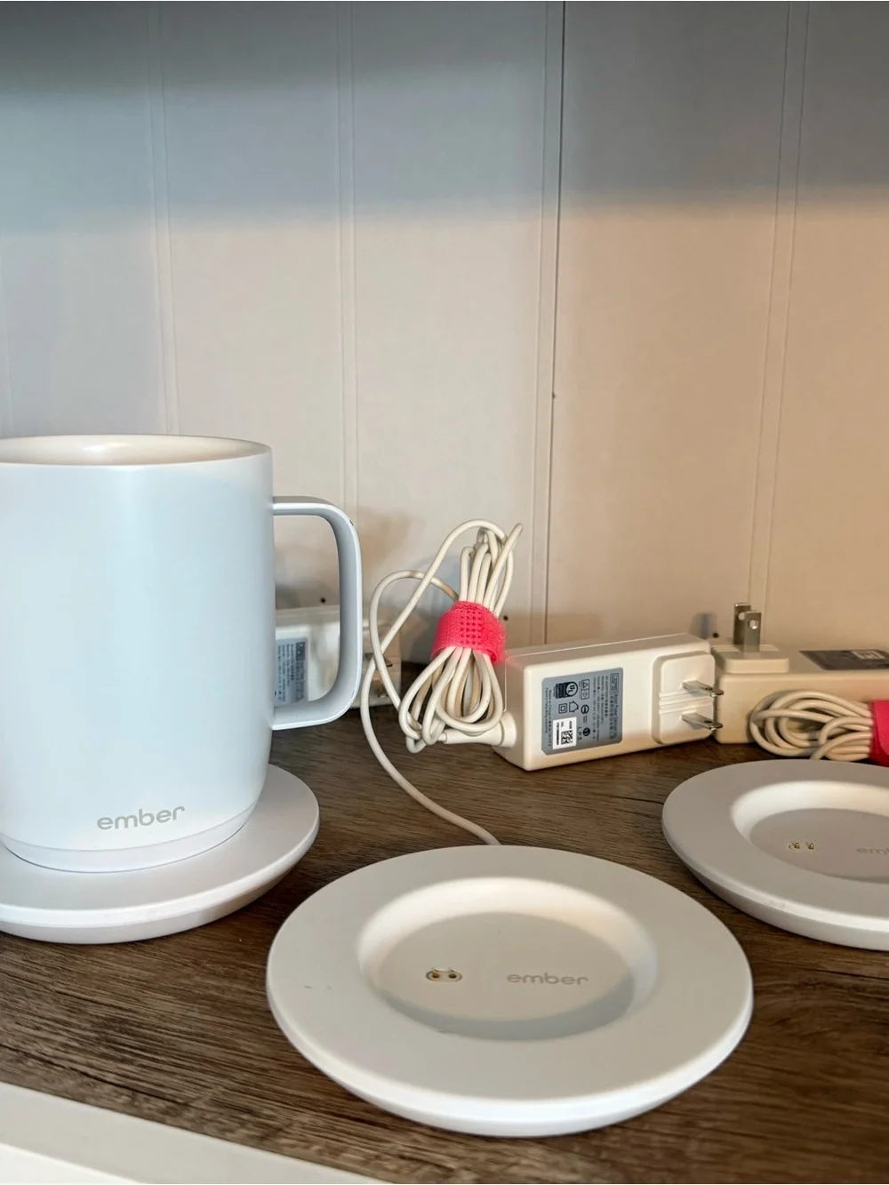 Ember Mug 2 Smart Mug - White (14 oz) w/3 chargers!!!!